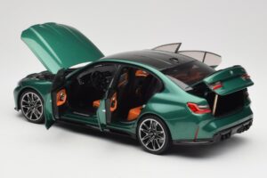 BMW M3 G80 Isle of Man Green Minichamps 1:18 113020203 Metalas - nuotrauka 5 iš 8