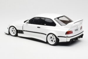 BMW M3 GTR E36 Khyzyl Saleem Alpine Baltas Otto 1:18 OT1051 Derva - nuotrauka 5 iš 6