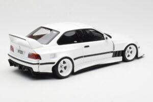 BMW M3 GTR E36 Khyzyl Saleem Alpine Baltas Otto 1:18 OT1051 Derva - nuotrauka 2 iš 6
