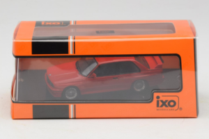BMW M3 E30 Sport Evolution Raudonas IXO 1:43 CLC583N Metalas - nuotrauka 4 iš 4