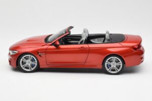 BMW M4 F83 Kabrioletas Sakhir Oranžinis Paragon 1:18 PA-97111 Metalas - nuotrauka 4 iš 8