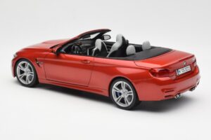 BMW M4 F83 Kabrioletas Sakhir Oranžinis Paragon 1:18 PA-97111 Metalas - nuotrauka 7 iš 8