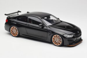 BMW M4 F82 GTS Sapphire Black Metallic Minichamps 1:18 110025220 Metalas - nuotrauka 6 iš 8
