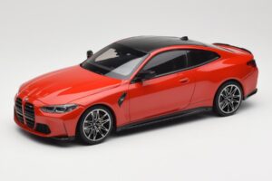 BMW M4 F82 Imola Red Metallic Minichamps 1:18 155020121 Metalas