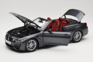 BMW M4 F83 Kabrioletas Mineral Grey Paragon 1:18 80432339610 Metalas - nuotrauka 2 iš 8