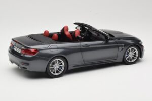 BMW M4 F83 Kabrioletas Mineral Grey Paragon 1:18 80432339610 Metalas - nuotrauka 3 iš 8