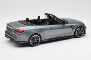 BMW M4 G82 Kabrioletas Grey Metallic Minichamps 1:18 155021034 Metalas - nuotrauka 2 iš 6