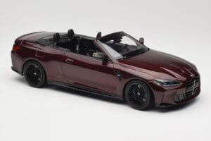 BMW M4 G83 Kabrioletas Raudonas Metalinis Minichamps 1:18 155021032 Metalas - nuotrauka 4 iš 6