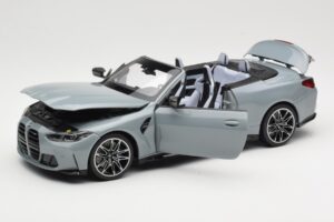 BMW M4 G83 Kabrioletas Grey Metallic Minichamps 1:18 110021032 Metalas - nuotrauka 2 iš 8