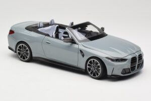 BMW M4 G83 Kabrioletas Grey Metallic Minichamps 1:18 110021032 Metalas - nuotrauka 6 iš 8