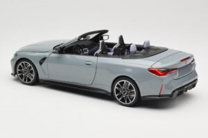 BMW M4 G83 Kabrioletas Grey Metallic Minichamps 1:18 110021032 Metalas - nuotrauka 7 iš 8