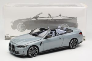 BMW M4 G83 Kabrioletas Grey Metallic Minichamps 1:18 110021032 Metalas - nuotrauka 8 iš 8