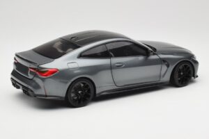 BMW M4 G82 Pilkas Metallic Minichamps 1:18 113020124 Metalas - nuotrauka 3 iš 8