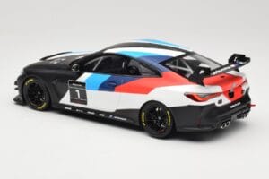 BMW M4 G82 GT4 #1 Presentation 2022 Otto 1:18 OT1228 Derva - nuotrauka 5 iš 6
