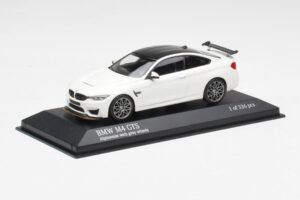 BMW M4 GTS F82 Baltas Su Pilkais Ratais Minichamps 1:43 410025221 Metalas - nuotrauka 2 iš 4