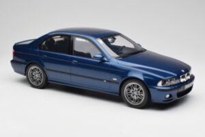 BMW M5 E39 Avus Mėlynas Otto 1:12 G073 Derva - nuotrauka 4 iš 6