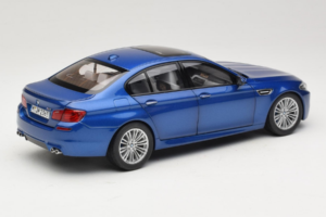 BMW M5 F10 Monte Carlo Blue Paragon 1:18 80432186352 Metalas - nuotrauka 3 iš 8