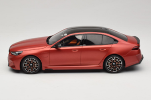 BMW M5 G90 Beach Orange GT Spirit 1:18 GT966 Derva - nuotrauka 3 iš 6