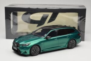 BMW M5 G99 Competition Touring Isle of Man Green GT Spirit 1:18 GT509 Derva - nuotrauka 6 iš 6