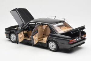 BMW M535i E28 Diamond Juodas AUTOart 1:18 75162 Metalas - nuotrauka 5 iš 8