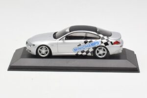 BMW M6 E63 IAA Frankfurt Sidabras Minichamps 1:43 M6001 Metalas