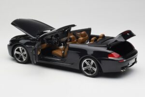 BMW M6 E64 Kabrioletas Sapphire Black Kyosho 1:18 80430417424 Metalas - nuotrauka 6 iš 9