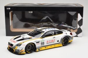 BMW M6 GT3 F13 #99 Rowe Racing P. Eng / M. Martin 24 Hours of Spa 2017 Minichamps 1:18 155172689 Metalas - nuotrauka 6 iš 6