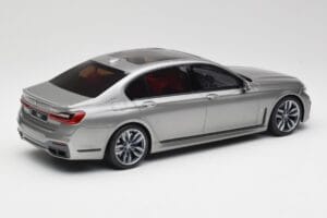 BMW M760i G12 V12 Final Edition Pilkas GT Spirit 1:18 GT478 Derva - nuotrauka 2 iš 6