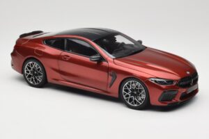 BMW M8 F91 Convertible Storm Bay Metallic Minichamps 1:18 110029020 Metalas - nuotrauka 6 iš 8