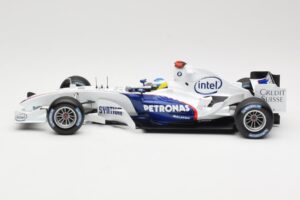 BMW Sauber F1.06 #16 N. Heidfeld Launch Version 2006 Minichamps 1:18 80430413183 Metalas - nuotrauka 3 iš 6