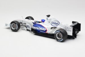 BMW Sauber F1.06 #17 J. Villeneuve Launch Version 2006 Minichamps 1:18 80430413184 Metalas - nuotrauka 5 iš 6