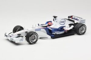 BMW Sauber F1.07 #10 R. Kubica Launch Version 2007 Minichamps 1:18 80430426995 Metalas