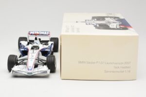 BMW Sauber F1.07 #9 N. Heidfeld Launch Version 2007 Minichamps 1:18 80430426994 Metalas - nuotrauka 6 iš 7