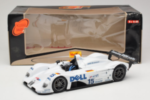 BMW V12 LMR #15 Y. Dalmas / J. Winkelhock / P. Martini 24 Hours of Le Mans Winner 1999 Maisto 1:18 56062 Metalas - nuotrauka 8 iš 8