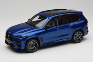 BMW X5 M F95 Competition Marina Bay Blue Metallic GT Spirit 1:18 GT967 Derva