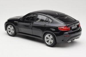 BMW X6 M E71 Juodas Bburago 1:18 18-12081 Metalas - nuotrauka 7 iš 8