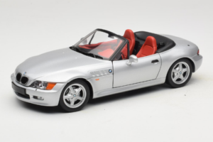BMW Z3 Kabrioletas Sidabrinis UT Models 1:18 20402 Metalas
