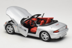 BMW Z3 Kabrioletas Sidabrinis UT Models 1:18 20402 Metalas - nuotrauka 5 iš 8