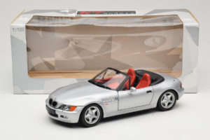BMW Z3 Kabrioletas Sidabrinis UT Models 1:18 20402 Metalas - nuotrauka 8 iš 8