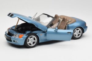 BMW Z3 E36/7 James Bond Goldeneye Mėlyna Metallic UT Models 1:18 180024336 Metalas - nuotrauka 2 iš 8