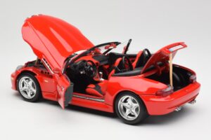 BMW Z3 E36/7 Roadsteris Raudonas Bburago 1:18 3349 Metalas - nuotrauka 5 iš 8