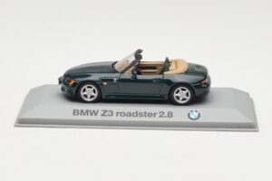 BMW Z3 Roadster 2.8 Tamsiai Žalias Minichamps 1:43 80429421514 Metalas