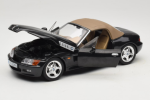 BMW Z3 Roadster Žalias Prekybos Atstovų Leidimas UT Models 1:18 80439411711 Metalas - nuotrauka 2 iš 8