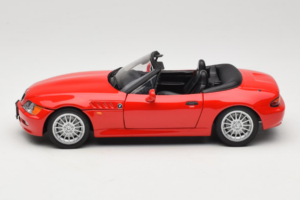 BMW Z3 Roadster Raudonas Prekybos Atstovų Leidimas UT Models 1:18 80439422185 Metalas - nuotrauka 4 iš 8