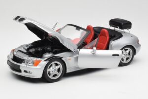 BMW Z3 Roadster Su Bagažo Lentyna Sidabrinis UT Models 1:18 20407 Metalas - nuotrauka 2 iš 8