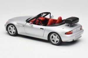 BMW Z3 Roadster Su Bagažo Lentyna Sidabrinis UT Models 1:18 20407 Metalas - nuotrauka 7 iš 8