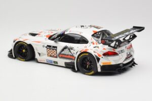BMW Z4 E89 GT3 #888 Triple Eight Racing L. Mowle / J. Ratcliffe 24 Hours of Spa 2015 Minichamps 1:18 151152388 Metalas - nuotrauka 5 iš 6