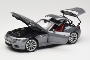 BMW Z4 E89 sDrive 35i Space Grey Metallic Kyosho 1:18 80432147085 Metalas - nuotrauka 2 iš 8