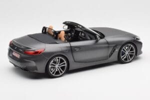 BMW Z4 G29 Pilkas Metallic Norev 1:18 183270 Metalas - nuotrauka 3 iš 8
