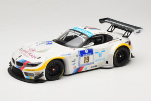 BMW Z4 GT3 #19 Team Schubert J. Muller / D. Muller ADAC 24 Hours Nurburgring 2012 Minichamps 1:18 151122319 Metalas